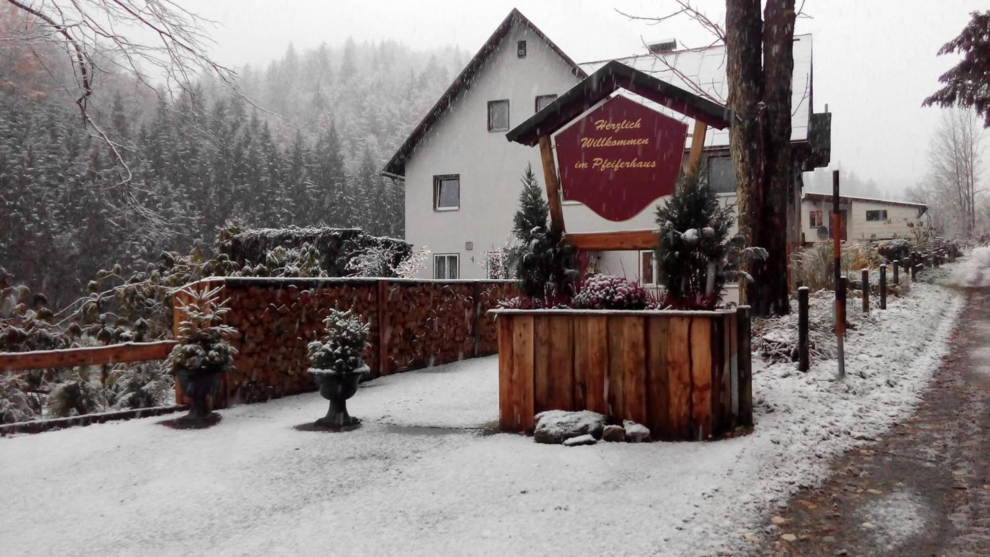Waldpension Pfeiferhaus Warmensteinach Esterno foto